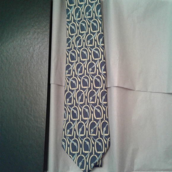 ๐ท Gucci Vintage Saddle Stirrup Tie๐ท - Picture 7 of 8